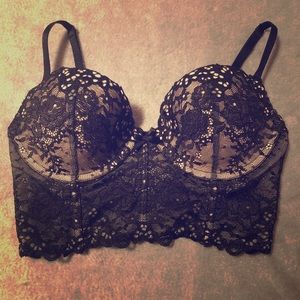 Brand New Sexy Victoria’s Secret Lace Bra 34C